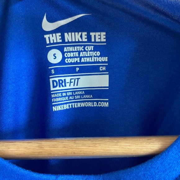 Nike Tee-Shirt Electric Blue Men Size S - Picture 5 of 5